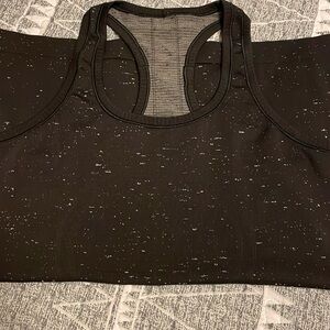 Lululemon black tank